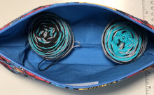 Load image into Gallery viewer, Small Pouch Interior